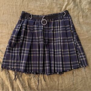raw hem goth plaid o ring skirt ⛓️‍💥 classic!!
